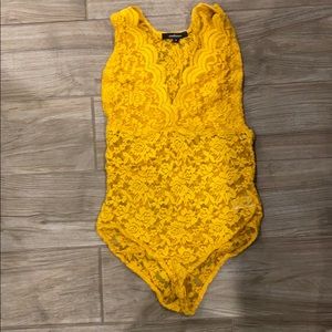 ⭐️Yellow Bodysuit ⭐️